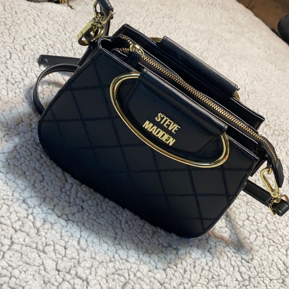 Steve Madden Cross Body Purse
